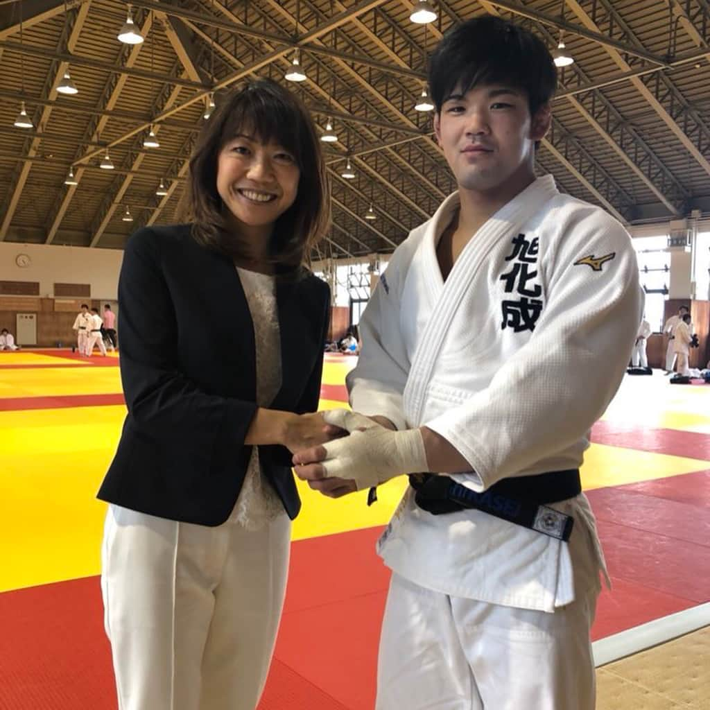 大野将平さんのインスタグラム写真 - (大野将平Instagram)「TBSアジア大会スペシャルキャスターの高橋尚子さん🏃‍♀️ @tbstvs1 @news23_tbs  #アジア大会#インドネシア#ジャカルタ#高橋尚子#シドニー#オリンピック#金メダリスト#取材#陸上#マラソン#柔道#天理#旭化成#tbs#asia#game#indonesia#djakarta#special#caster#sydney#olympic#gold#medalist#trackandfield#marathon#judo#tenri#asahikasei#news23」5月16日 22時53分 - ono0203