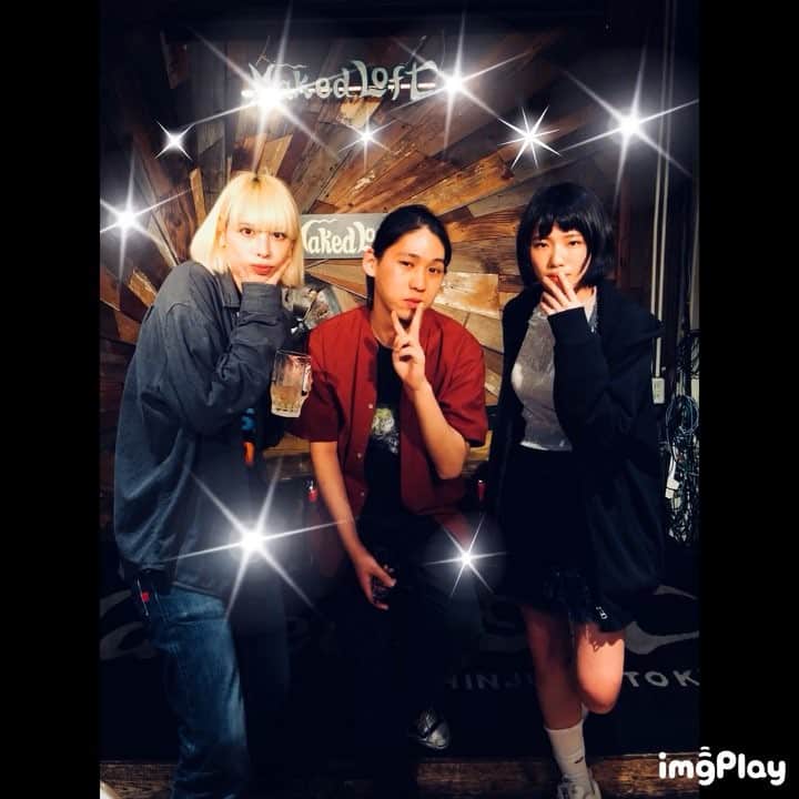 水野しずのインスタグラム：「バ✌️」