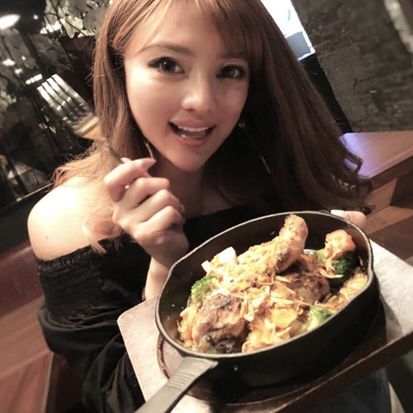 森本あやかのグルメインスタ