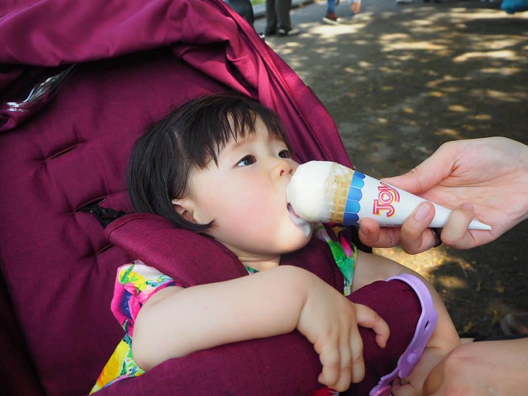 窪塚洋介さんのインスタグラム写真 - (窪塚洋介Instagram)「#yosukekubozuka "Central Park & Her first vanilla Ice Cream"」5月17日 21時24分 - yosuke_kubozuka