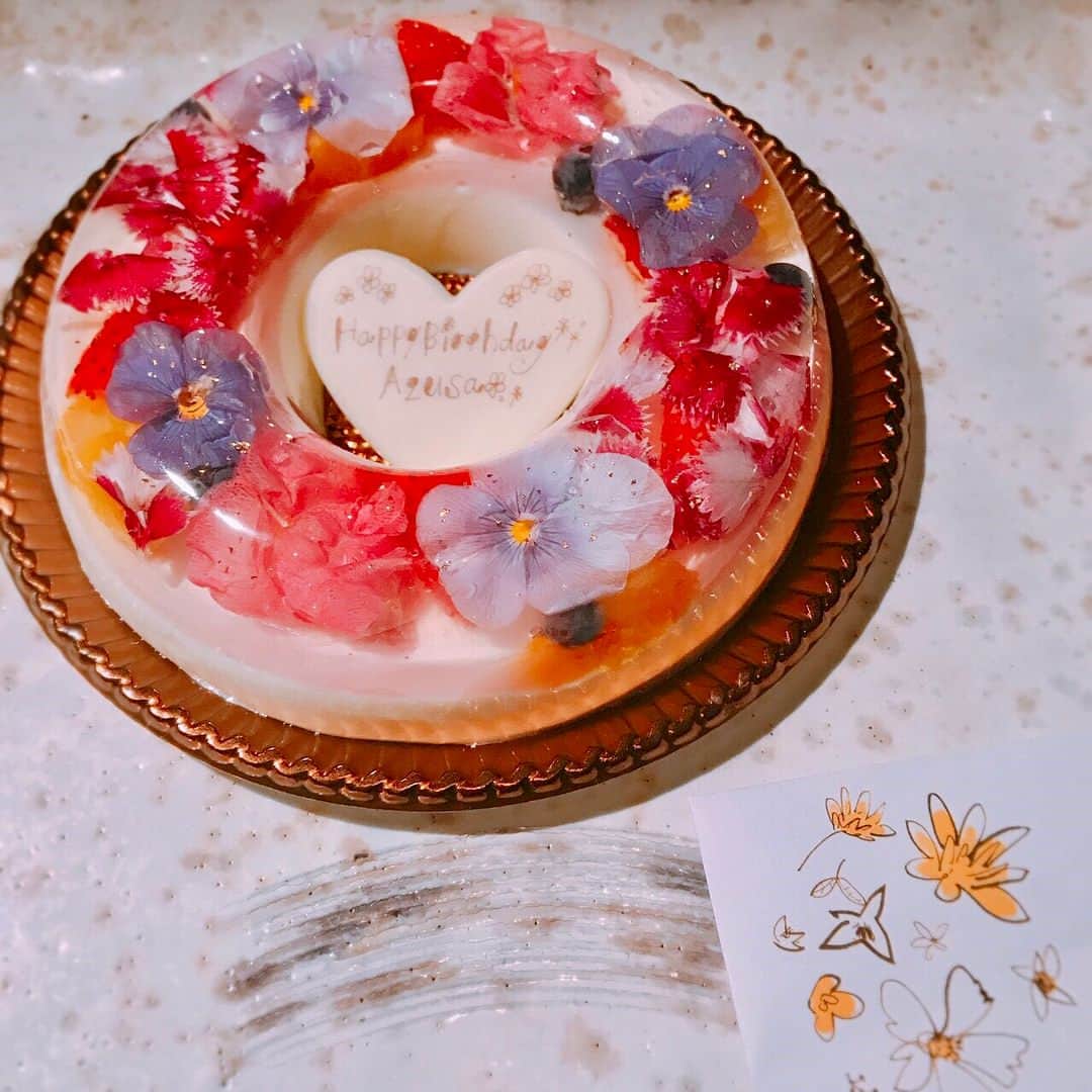 西澤由夏さんのインスタグラム写真 - (西澤由夏Instagram)「この前のあずの誕生日会🎂🎉 一緒にお祝いするの何年目かな〜＾＾ おめでとう㊗️㊗️ #誕生日会」5月18日 1時12分 - yknszw