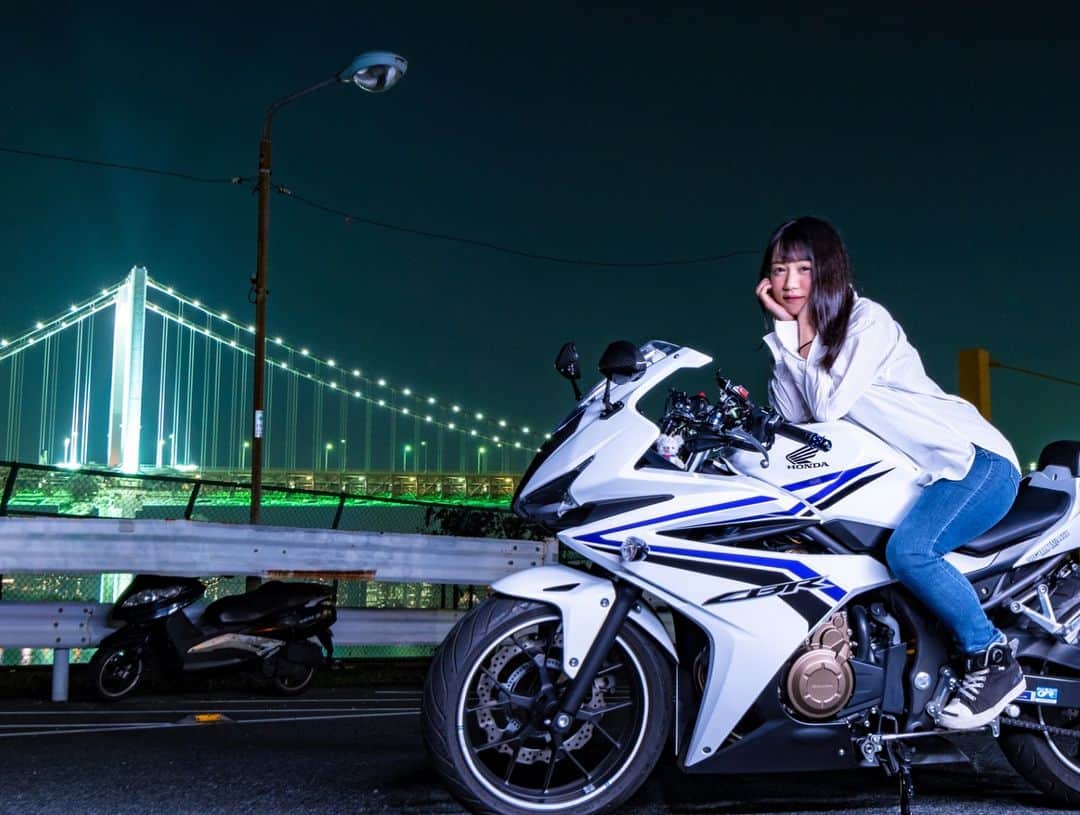 ふわり結愛のインスタグラム：「🏍🏍🏍🏍🏍 #バイク #バイク女子 #これでもバイク乗り #バイクが好きだ #バイクのある風景 #バイク乗り #バイクのある景色 #バイクのある生活 #バイク最高 #バイクは楽しい #バイク大好き #バイク愛 #バイク初心者 #honda #hondaが好きだ #cbr #cbr400r #nc47 #motorcycle #motorsport #ナイツー #元グラビアアイドル #元bagus専属グラビアアイドル #av女優 #プライムエージェンシー #japan」
