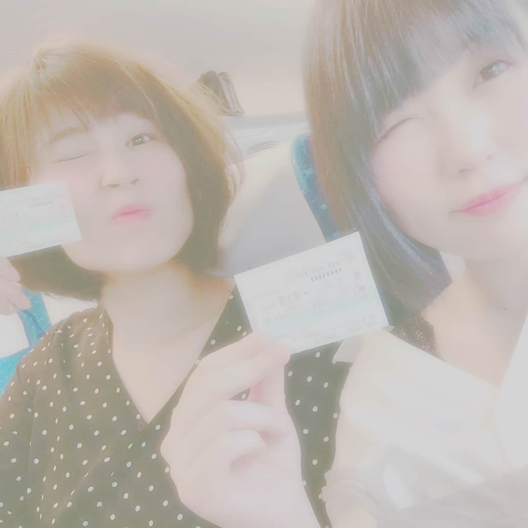 佐川奈美のインスタグラム：「2泊3日大阪旅行の記録♡ #めっちゃ光飛ばしてまっせー #りなちゃんおめおめ #祝成人」