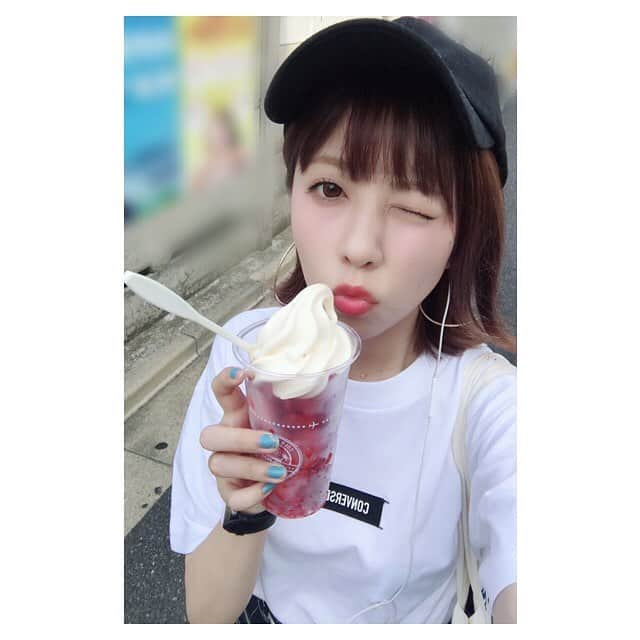 清水佐紀さんのインスタグラム写真 - (清水佐紀Instagram)「#今日のアイス #🍦 #ministop #ハロハロ #果実氷いちご #🍓」5月19日 2時21分 - saki___shimizu