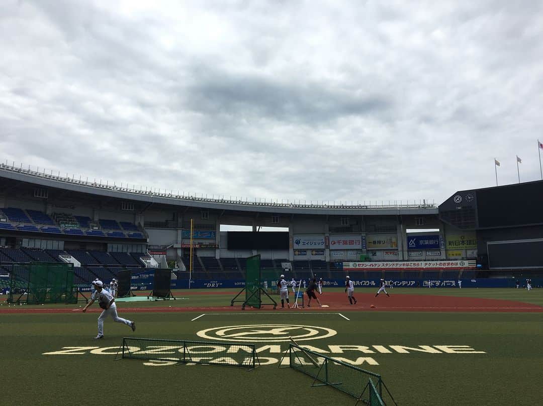 SHEILAさんのインスタグラム写真 - (SHEILAInstagram)「今日は朝から「NO LATIN, NO  BASE BALL」のインタビュー取材🎤  #千葉ロッテマーリンズ #福岡ソフトバンクホークス  #インタビュー #interview #井口監督 #アルフレッドデスパイネ  #デスパイネ #モイネロ  #報知新聞 #スポーツ報知 #記者の清水さんと 😊 #nolatinnobaseball  #sheila」5月19日 11時29分 - sheichan16