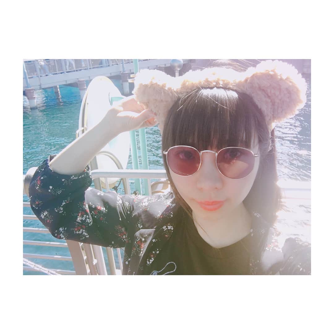 若村柚那のインスタグラム：「Disney Sea🐠🐬🐢🐭💋💓🐻 #tokyodisneysea #disney #sea #TDS #disneyresort #Duffy #girl #Nemo #MickeyMouse #ice #Ariel #toystory #Woody #merrygoround #spring #easter #fun #love #awesome #yolo #actress #me #summer #Ozwald #T #ディズニーシー #ディズニーリゾート」