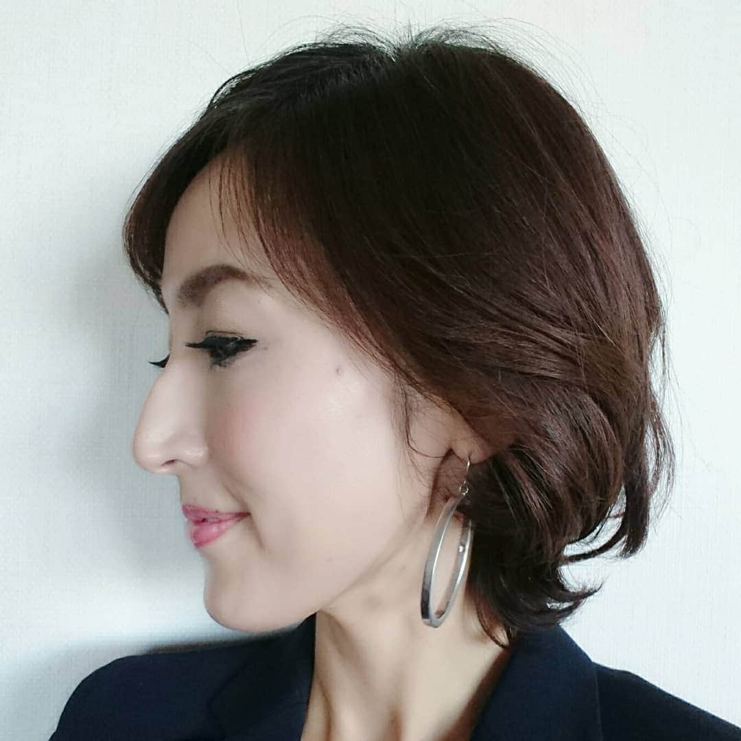 丹野みどりさんのインスタグラム写真 - (丹野みどりInstagram)「#髪#髪型#ヘア#ヘアスタイル#hair#hairstyle#cut#美容室#40代ヘアスタイル」5月19日 18時07分 - midorimarron