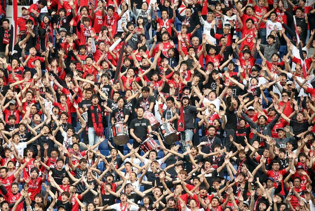 クエンテン・マルティノスさんのインスタグラム写真 - (クエンテン・マルティノスInstagram)「I let people behind me 😮😂 WE ARE REDS!! Thanks for the support!👏🏽🔴🔴🔴 #👣🤫」5月20日 0時13分 - qmartinus