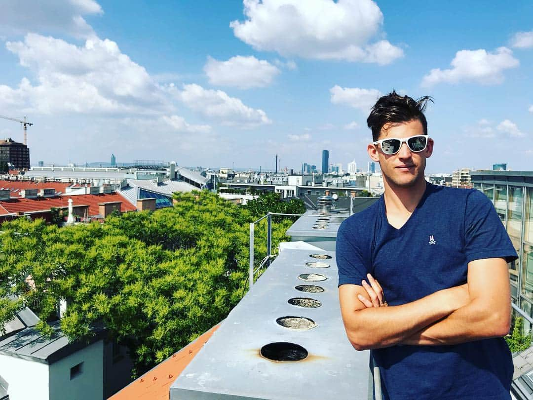 ドミニク・ティエムさんのインスタグラム写真 - (ドミニク・ティエムInstagram)「Enjoying the best city in the world!❤️ Next week Lyon is calling!💪 #🇦🇹 #🇫🇷 #✈️ #🎾 #heretocreate」5月20日 0時43分 - domithiem