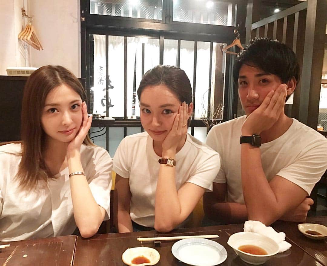 大石絵理のインスタグラム：「後藤アナ、山本アナとTeam white🌬❄️ Going!のみんなと楽しかった夜💖 #goingfamily #ポーズは山本さん発信🤣 #山本さんのオネエ感」
