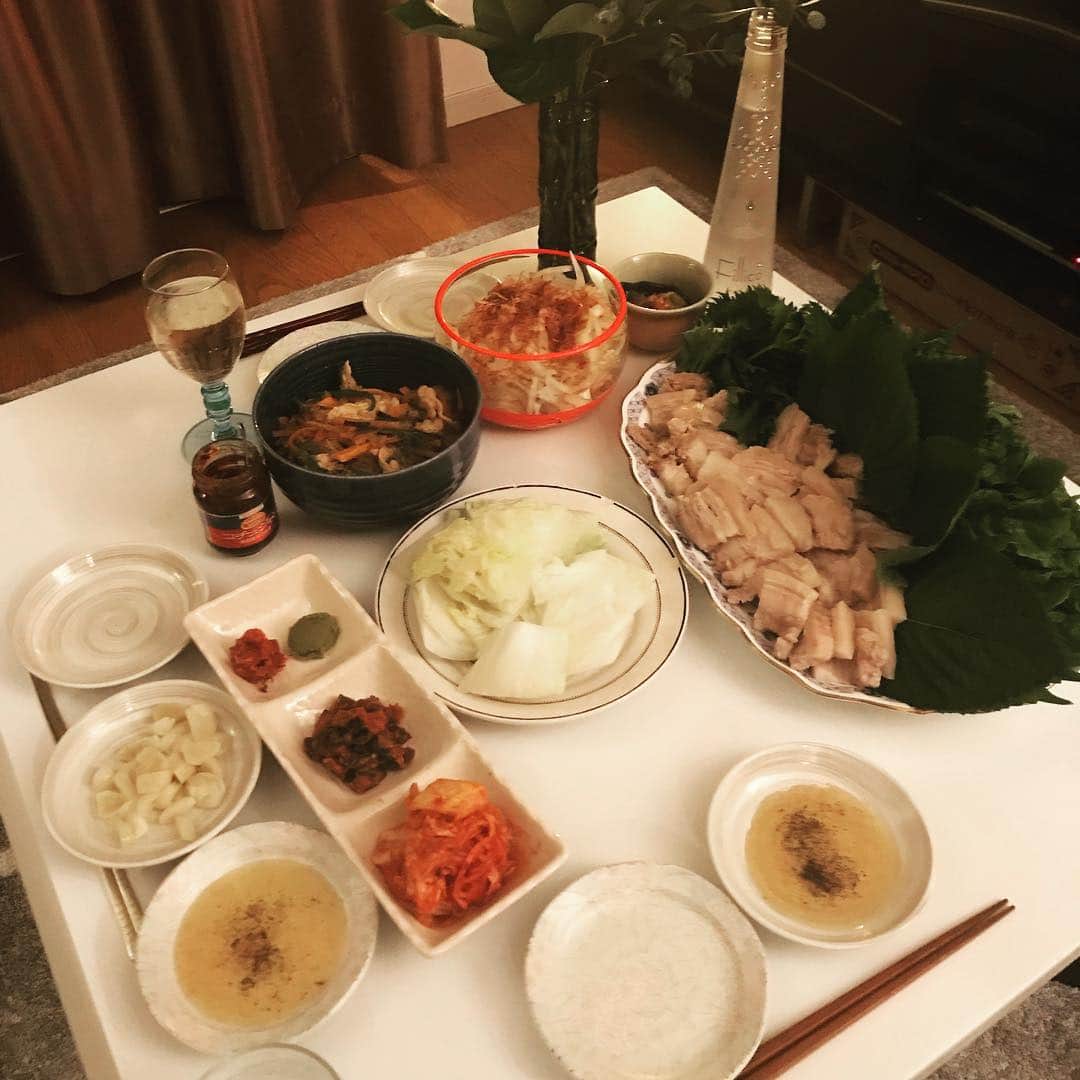 宮本美季のインスタグラム：「昨日は我が家でポッサムナイト！！ヘルシーで美味しいポッサム最高❤️ ＃野菜とお肉＃ヘルシー＃美味」