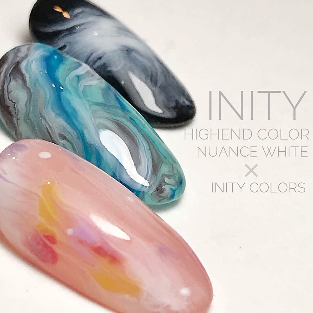 initygel_officialさんのインスタグラム写真 - (initygel_officialInstagram)「#Repost @maki_wkk with @get_repost ・・・ INITY 新色発売記念企画♪ ・ ハイエンドカラーリレー♡ ・ 8日目は、私♪ INITYインストラクターの槇田が ご紹介させて頂きます♡ ・ ・ 本日ご紹介するカラーは、 ハイエンドカラー スタンダードより WH-02M NUANCE WHITE ( ﾆｭｱﾝｽﾎﾜｲﾄ)です♡ ・ こちらのカラーは、昨年NAILEXPOにて完売・入荷待ちとなった 人気のNuance touch( ﾆｭｱﾝｽﾀｯﾁ)と 一緒にお使い頂くための専用カラー♪ ・ 緩めのテクスチャで、ニュアンスタッチとの相性は抜群♡♡♡ じわぁ〜っと広がり、ブラシで引けば独特な混ざり方に♪ ・ ニュアンスアートが苦手なネイリストさんでも、簡単にニュアンスアートが出来ちゃいます‼︎ ・ ・ BWJではニュアンスホワイトとニュアンスタッチを使用したアートの一本体験も予定されておりますので、ぜひお試しの上、お買い求めいただければと思います♪ ・ ・ それでは、明日の担当エデュケーターにバトンタッチ‼︎ 神戸三宮 @lasnails_ilash_ryota のRYOTA先生♪ よろしくお願いしまーーーす(^^) ・ ・ ・ ・ カラーリレー代表選手(笑) トップエデュケーター ASAKO先生 @atelier_plus_alpha 湯浅浩平先生  @ko_yuchan 秋山美彩先生  @misa.akiyama 古澤良多先生  @lasnails_ilash_ryota 藤岡優太先生  @y_fujioka インストラクター 槇田和季子  @maki_wkk ・ ・ #nails #nailart #gelnails #nailsalon #nailstagram #orb #orbplus #japan #beauty #initygel #アイニティジェル #フィルイン #フィットベース #ウルトラエクステンション #スキンコレクション #ハイエンドカラー #ニュアンスタッチ #ニュアンスホワイト  #ネイルアート #ネイルデザイン #ネイルサロン #山梨ネイルサロン #甲府ネイルサロン #オーブ #オーブプラス #ジェルネイル #美容 #甲府 #指甲」4月27日 11時11分 - initygel_official