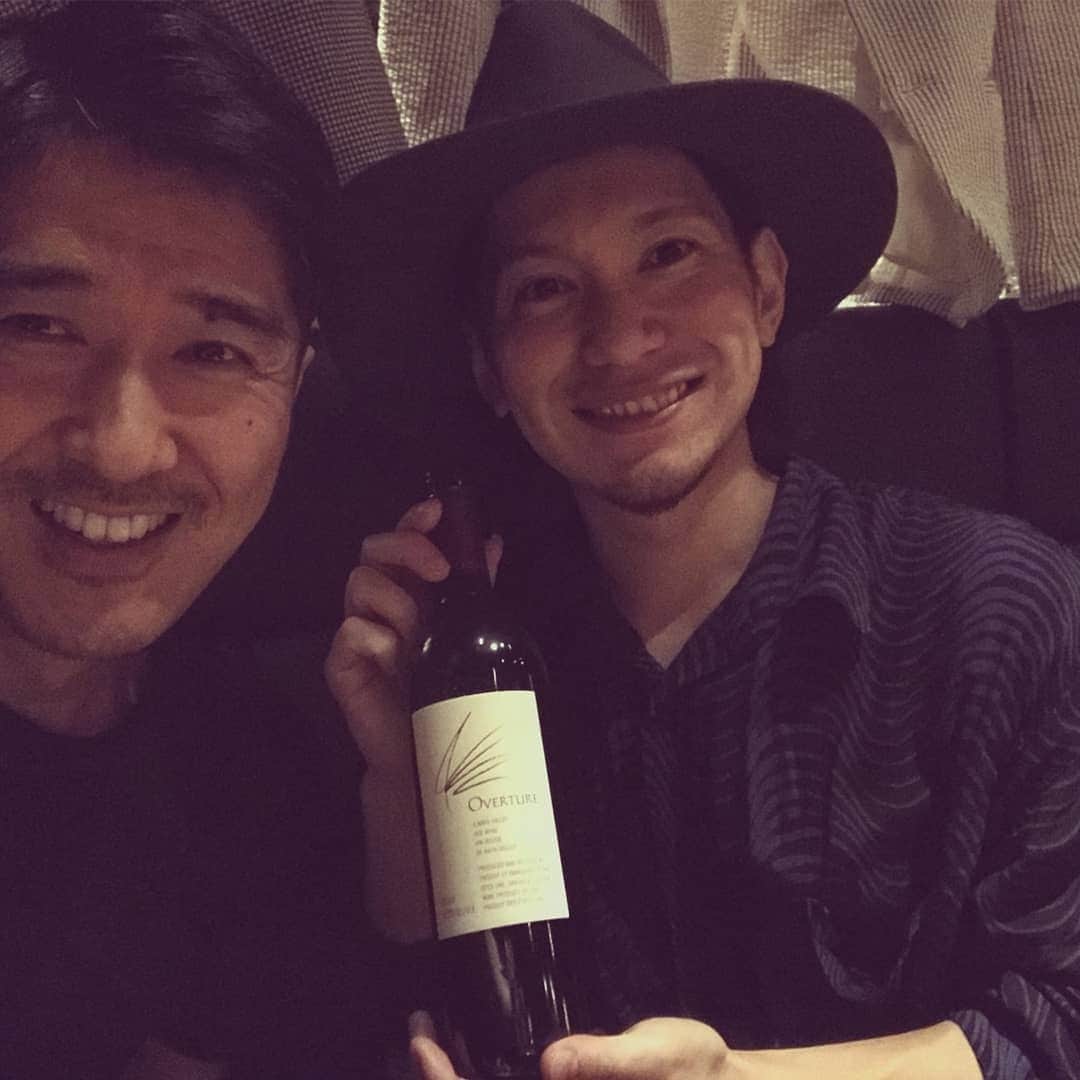 池森秀一さんのインスタグラム写真 - (池森秀一Instagram)「ダイスケとオーバーチュア🍷 #DEEN #池森秀一 #ダイスケ #wine #ワイン」4月27日 12時25分 - ikemori_shuichi