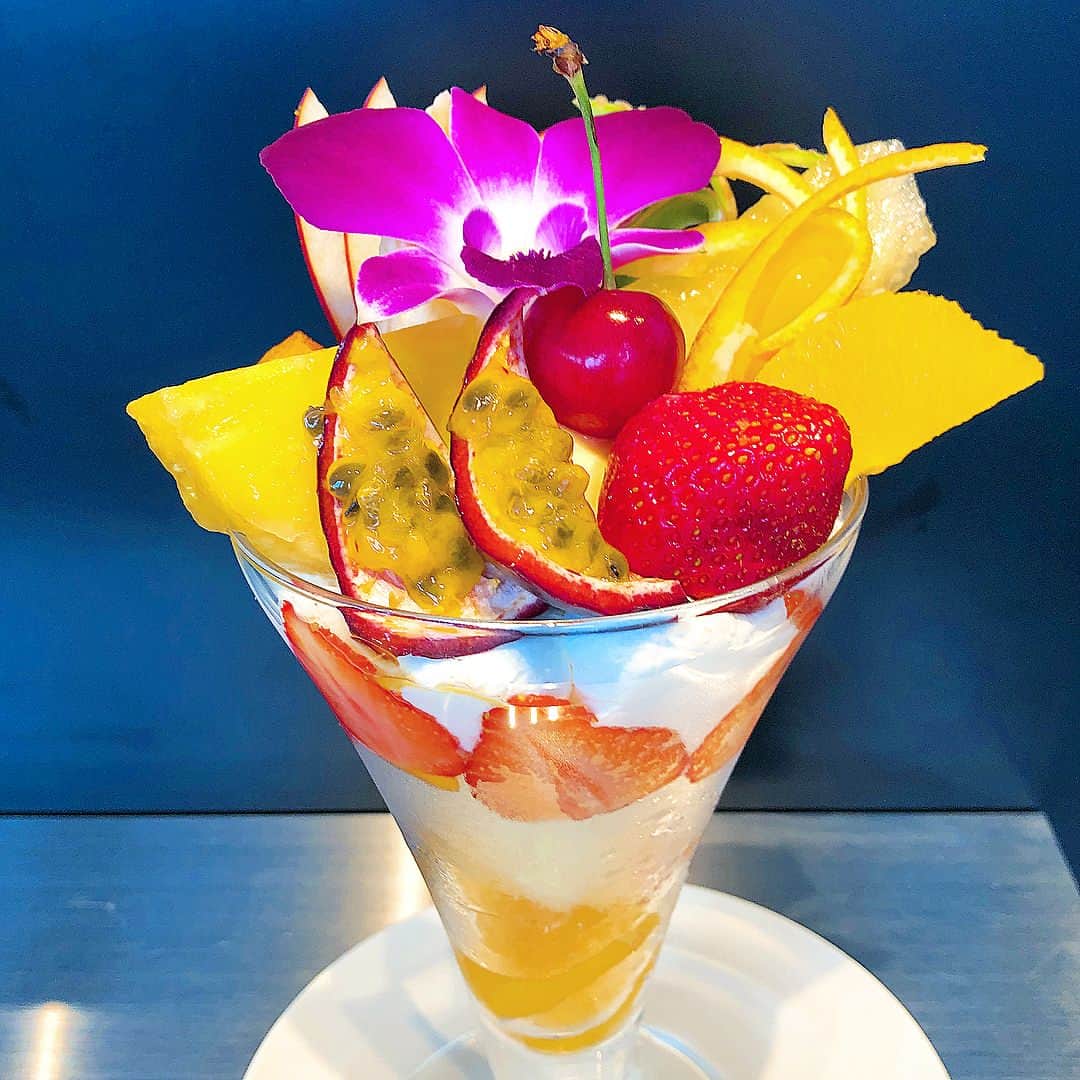 里井真由美のグルメインスタ