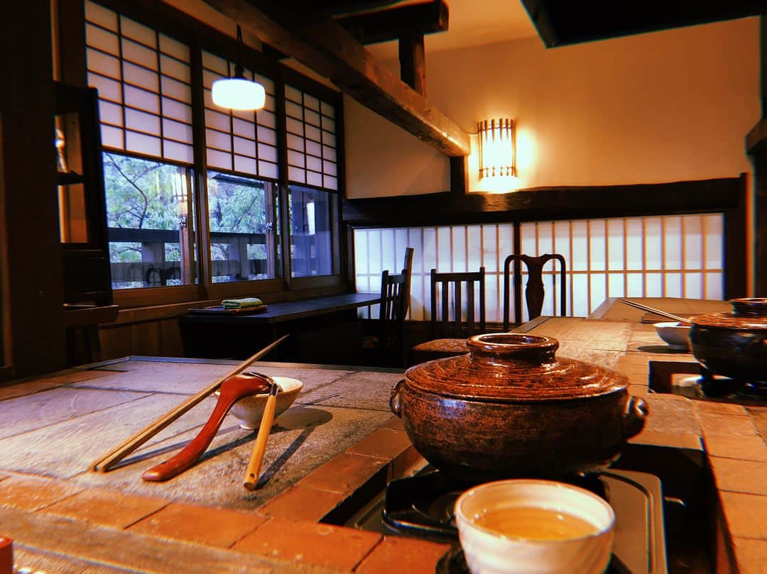 伊藤ゆりさんのインスタグラム写真 - (伊藤ゆりInstagram)「あおとみどりとおんせん . #宮崎県 #高千穂峡 #高千穂 #熊本県 #黒川温泉 #黒川温泉ふじ屋 #のし湯 #新明館 #洞窟風呂 #熊本県阿蘇市」4月27日 21時24分 - ito0aiueorange