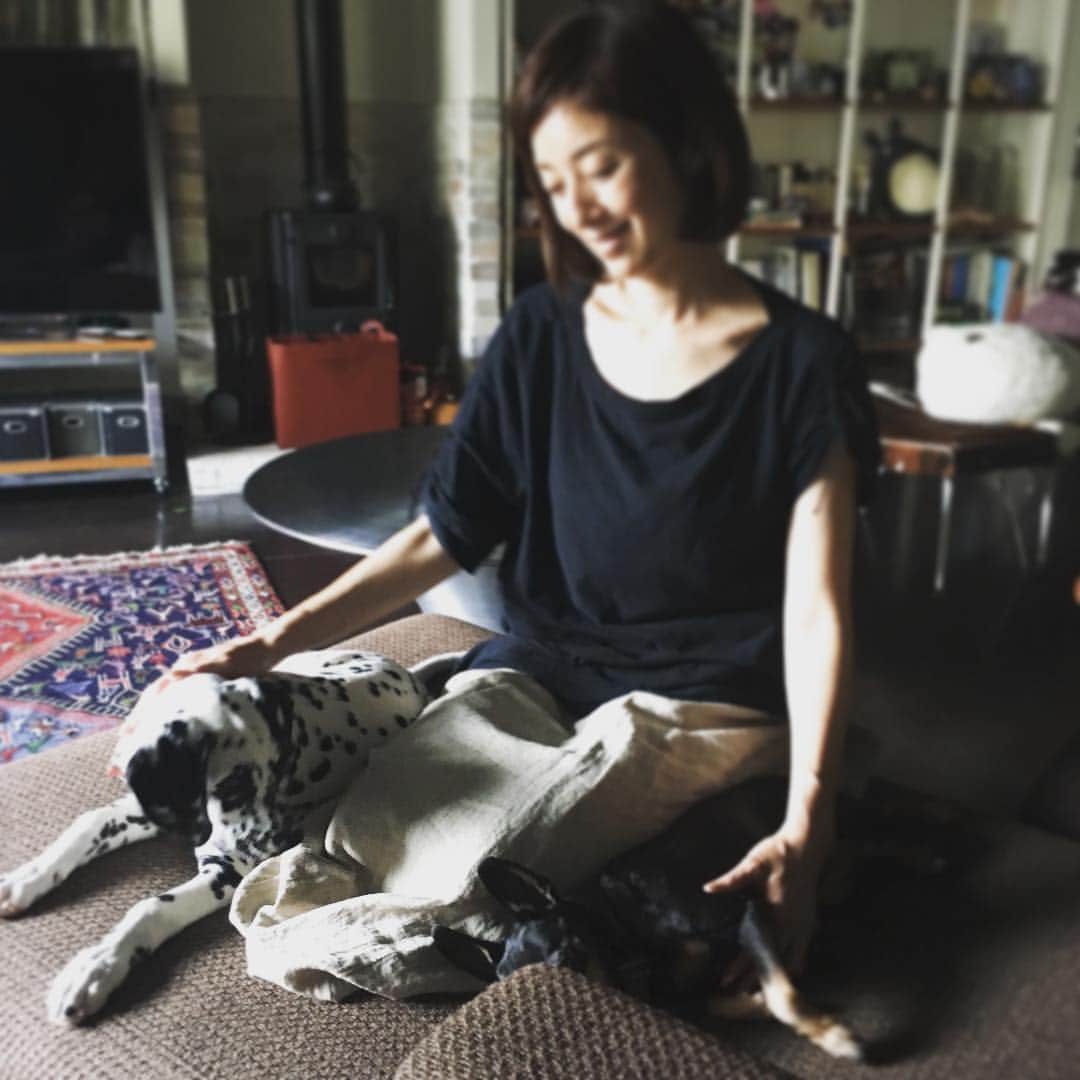 高岡早紀 さんのインスタグラム写真 - (高岡早紀 Instagram)「娘が撮ってくれた写真。。」4月28日 17時20分 - saki_takaoka