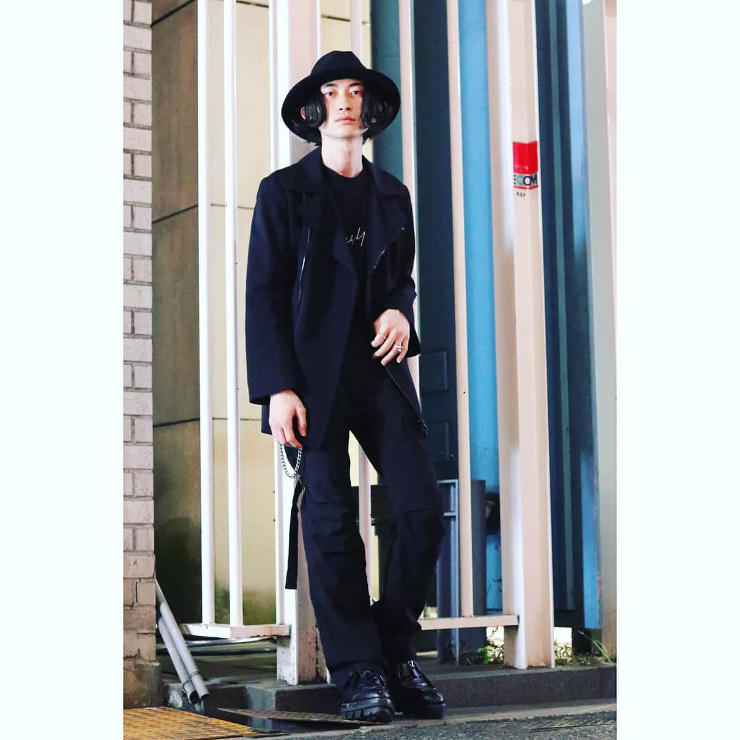 伊達豊のインスタグラム：「#yohjiyamamoto  #Y's #yohjiyamamotopourhomme  #prada  #pradashoes」