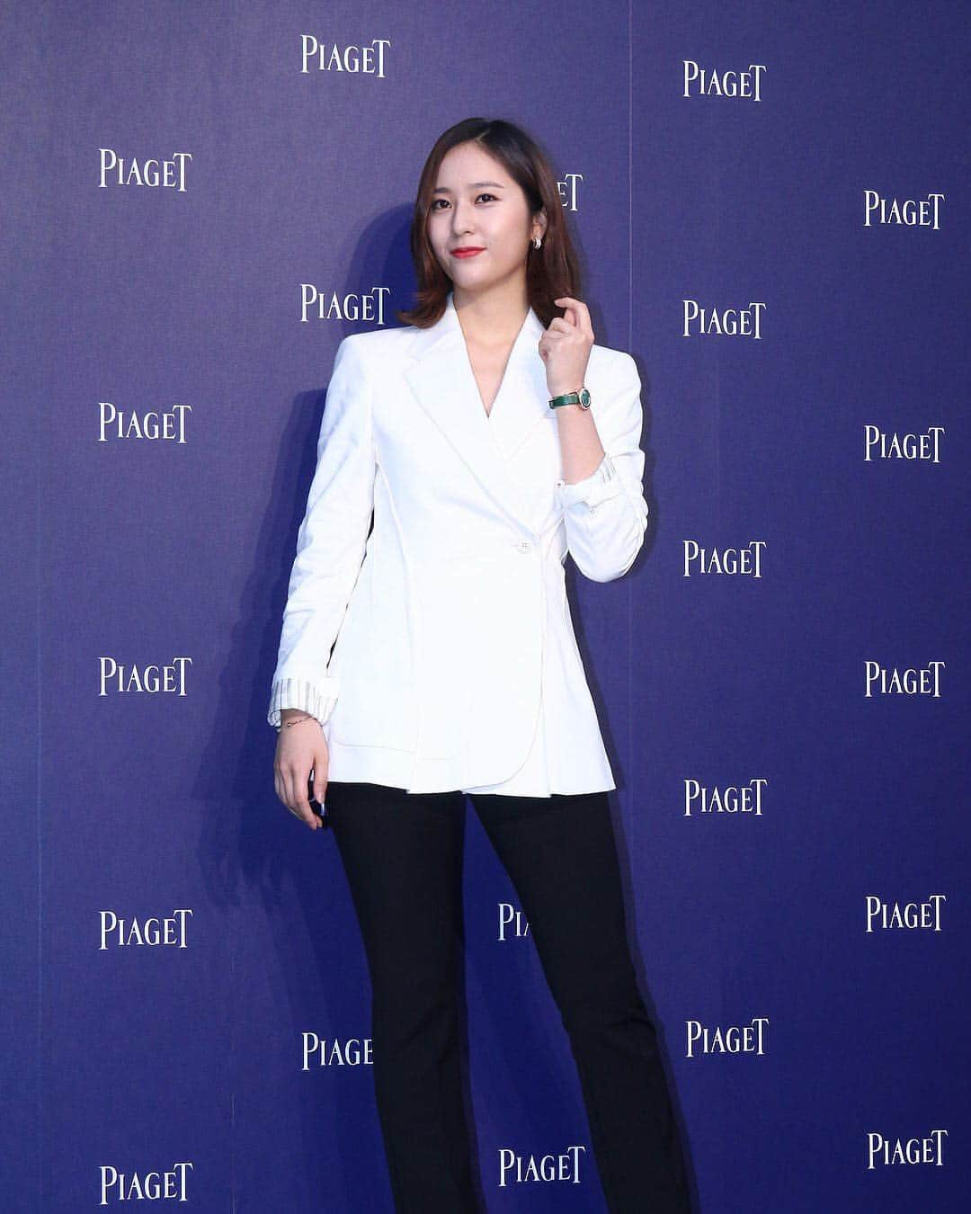 ジェシカのインスタグラム：「#Krystal Piaget event in Taiwan」