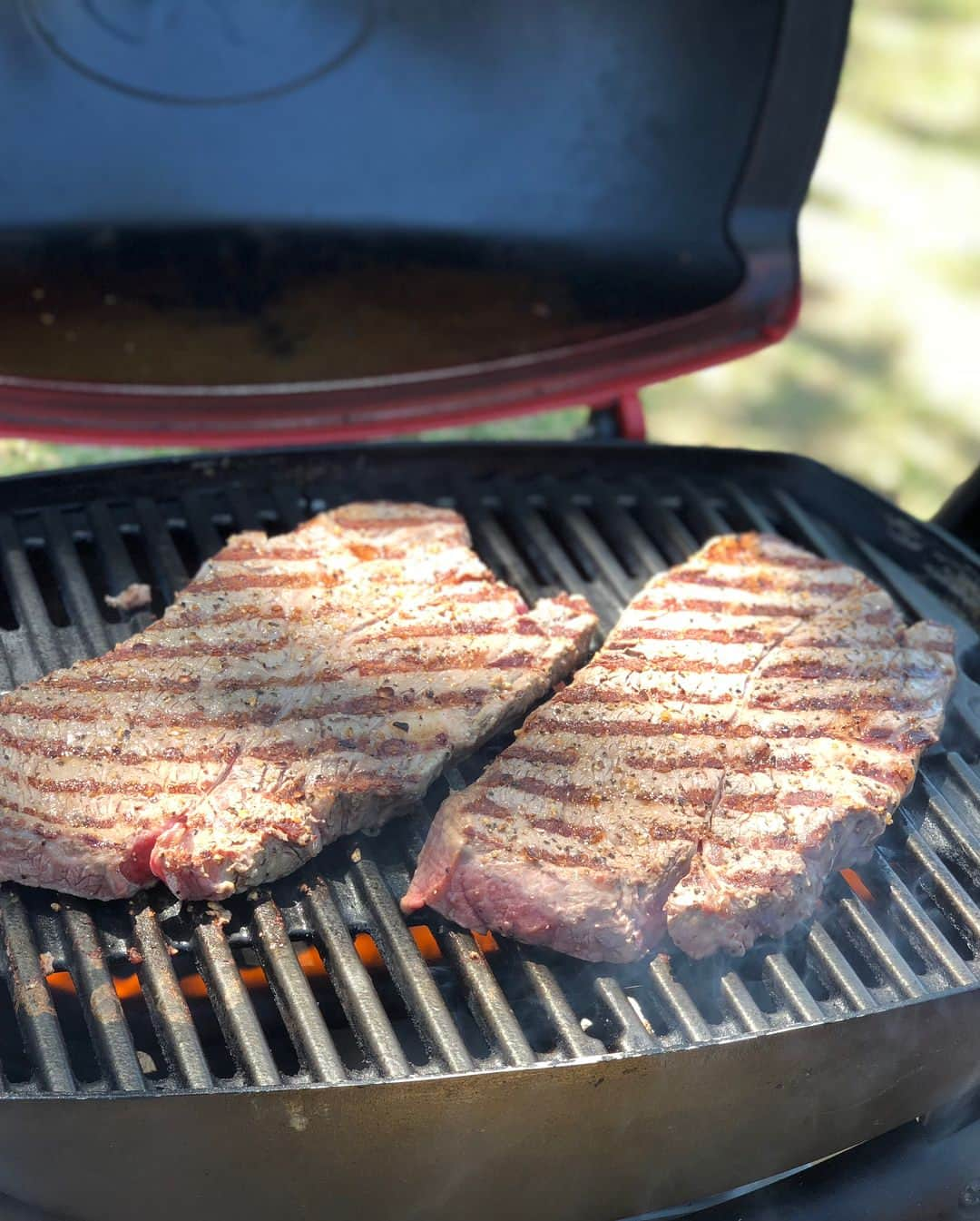 和田正人さんのインスタグラム写真 - (和田正人Instagram)「BBQ芸人の #たけだバーベキュー さんを招いてBBQ大会！！いや、お見事すぎる！勉強になりました。ナイスバーベ！！」4月29日 9時03分 - daaaaaawaaaaaa