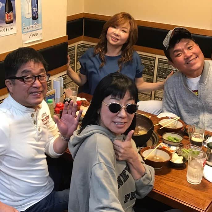 モモコさんのインスタグラム写真 - (モモコInstagram)「トミーズとハイヒール‼️ 一年に一回の同期ご飯会💕 今回は、旦那の店のちゃんこ本場所で！ . #ハイヒールモモコ #👠 #👠🍑 #CHANEL #シャネラー #グルメ #トミーズ #ちゃんこ鍋 #本場所」4月29日 15時01分 - highheel_momoko