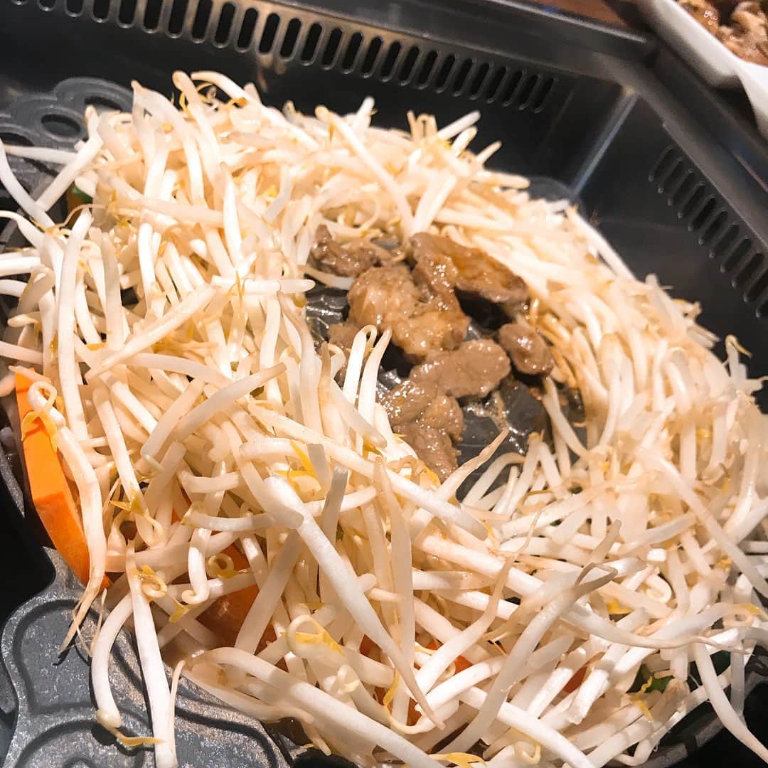 吉川友のインスタグラム