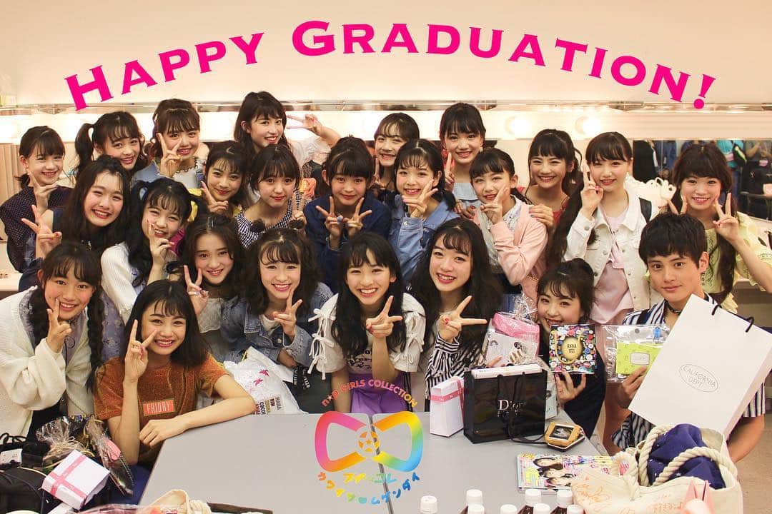 ニコ☆プチのインスタグラム：「プチ☆コレ8大成功で終わりました！ 遊びに来てくれたコ、 残念ながら来れなかったコも 応援してくれる声はきちんと届いていました👍 本当にありがとう！ 参加してくれたコは是非感想を教えてね🌈. . 今日のプチ☆コレで レナ、マナ、ユイ、リン、ユヤ、エリナ、 カノン、リノ、ニジカ、メンモのマルタ、 合計10人が卒業しました🌸 最後は笑顔で… せーのっ、ニコ☆プチーーー✌️. .  #プチコレ8 #プチモ #プチモは宇宙一かわいい」