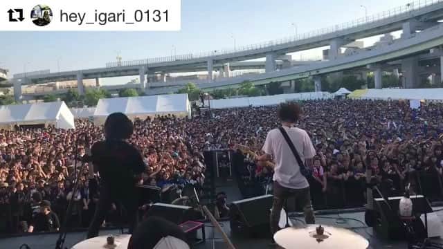 かなすのインスタグラム：「#Repost @hey_igari_0131 with @get_repost ・・・ 2018.4.29.🌲🌹 "COMING KOBE'18" Don't Worry My Friend. 音楽の力を信じてます。 @hayachinphoto」