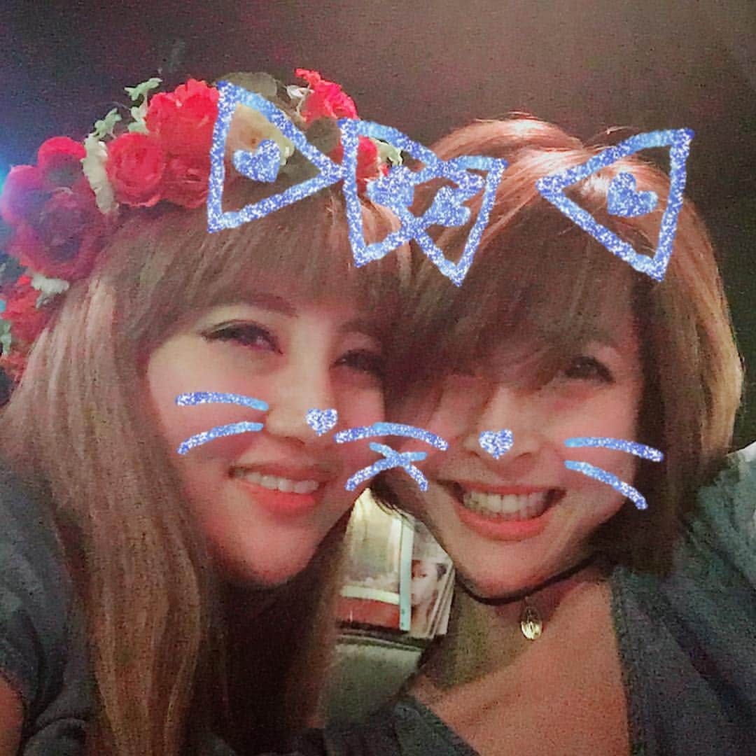 夏目ナナのインスタグラム：「My best friend Yucco♡ I love you...いってらっしゃい」