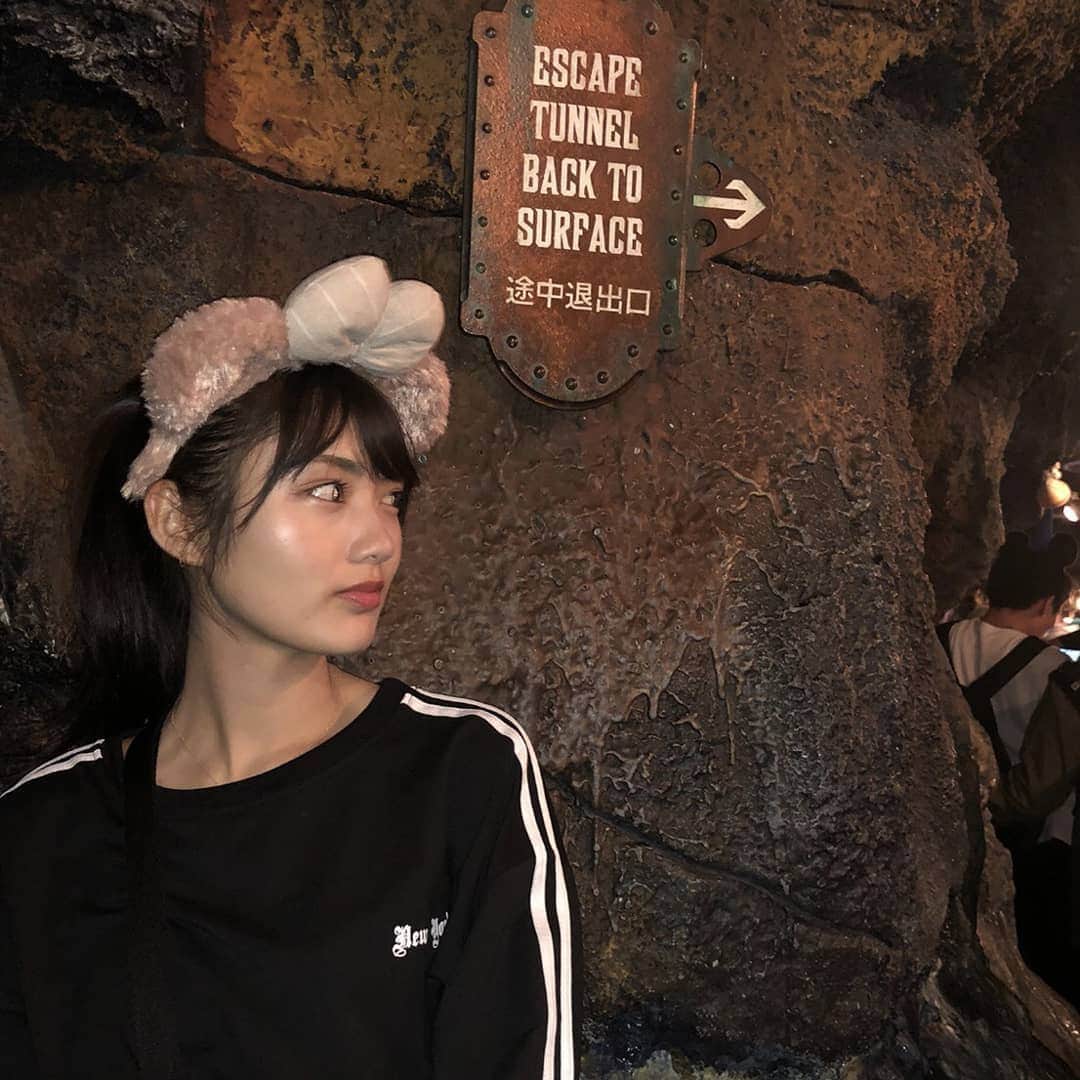水谷果穂さんのインスタグラム写真 - (水谷果穂Instagram)「念願の東京ディズニーシー🚢🐻 妹ちゃんと行ってきました！ #東京ディズニーシー #シェリーメイ #お土産ウフフ」5月1日 19時56分 - kahomizutani_official
