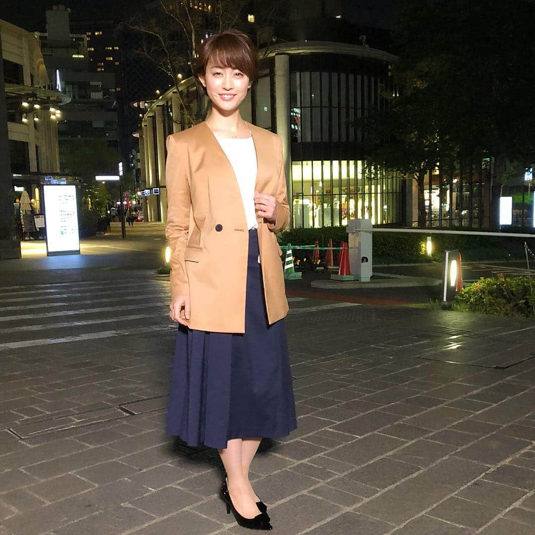 新井恵理那のNキャスさんのインスタグラム写真 - (新井恵理那のNキャスInstagram)「風が吹いても、ジャケット一枚あれば寒くない気候になりました( ^ω^ )♪ 土曜日の衣装、 トップス ／ INDIVI http://store.world.co.jp/s/indivi/?try @indivi.official  ボトムス、ジャケット /  UNTITLED http://store.world.co.jp/s/untitled/ #新井恵理那 #新情報7daysニュースキャスター」5月1日 19時12分 - tbs_7nc