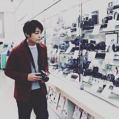 安田顕さんのインスタグラム写真 - (安田顕Instagram)「http://www.net-chuko.com/sell/campaign.do ↑ #カメラのキタムラ #CM 北海道でも放映されてます^_^ 只今、#カメラ#高価買取#キャンペーン 実施中です。 5月31日まで。 詳しくは、こちら ↓ http://www.net-chuko.com/sell/campaign.do」5月1日 23時10分 - yasu_da_ken