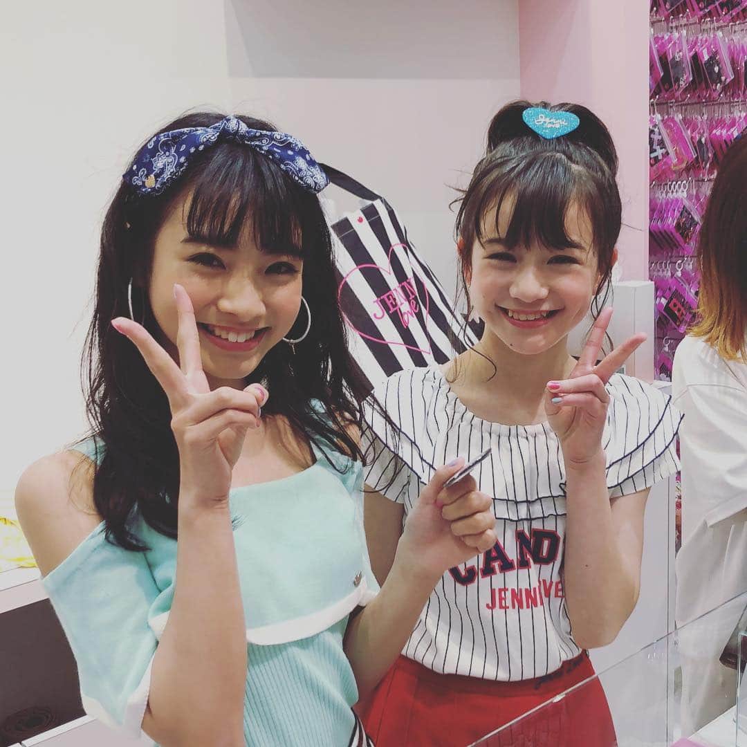 ニコ☆プチのインスタグラム：「ショップ訪問中❤️ ぜひ遊びに来てね👭💫 #ニコプチ #jenni」