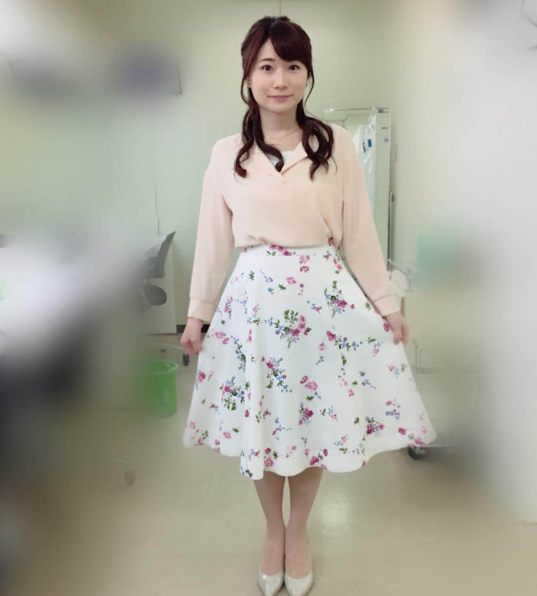 國本未華さんのインスタグラム写真 - (國本未華Instagram)「4月28日の衣装！ #NHK #衣装 #gw仕事」5月3日 20時58分 - kunimoto_mika