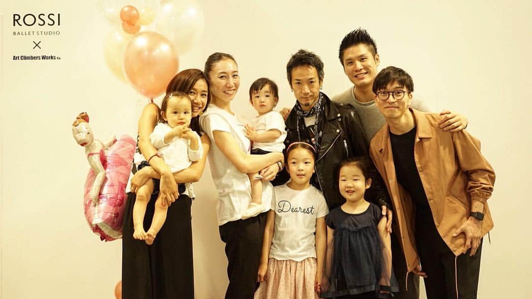 梅川壱ノ介（舞踊家）のインスタグラム：「. .綾ちゃん、竜太さん、本当に本当におめでとうございます㊗️ . .中目黒に東京バレエ団の先輩のお二人が素敵な素敵なスタジオをオープン致します❗️ . .レセプション、楽しかったぁー✨ . . . 【ROSSI Ballet Studio × Art Climbers Works Co】 .目黒区青葉台1−18−２　斎藤ビルB1 . . #高木綾 #高橋竜太 #バレエスタジオ #rossi」
