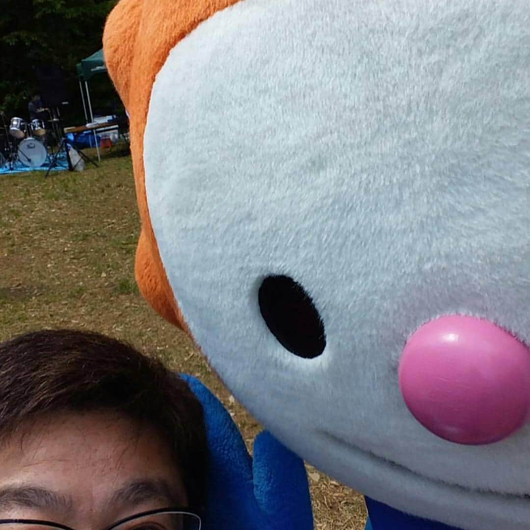 中澤健太郎のインスタグラム：「ホヤぼーやといっしょ！ 50すぎのおっさん！」