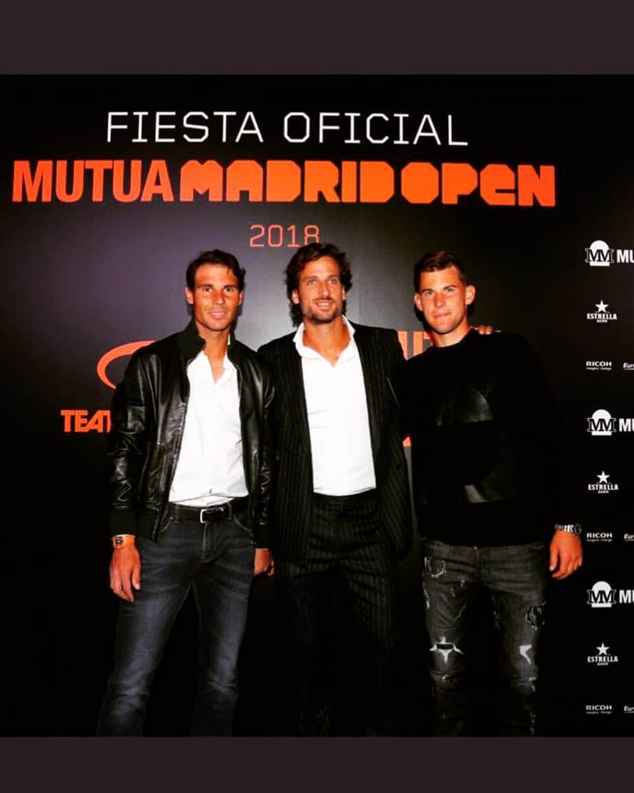 ドミニク・ティエムさんのインスタグラム写真 - (ドミニク・ティエムInstagram)「One of the best tournaments! Players Party with two legends! @mutuamadridopen #🕴 #✔️ #heretocreate」5月6日 2時39分 - domithiem