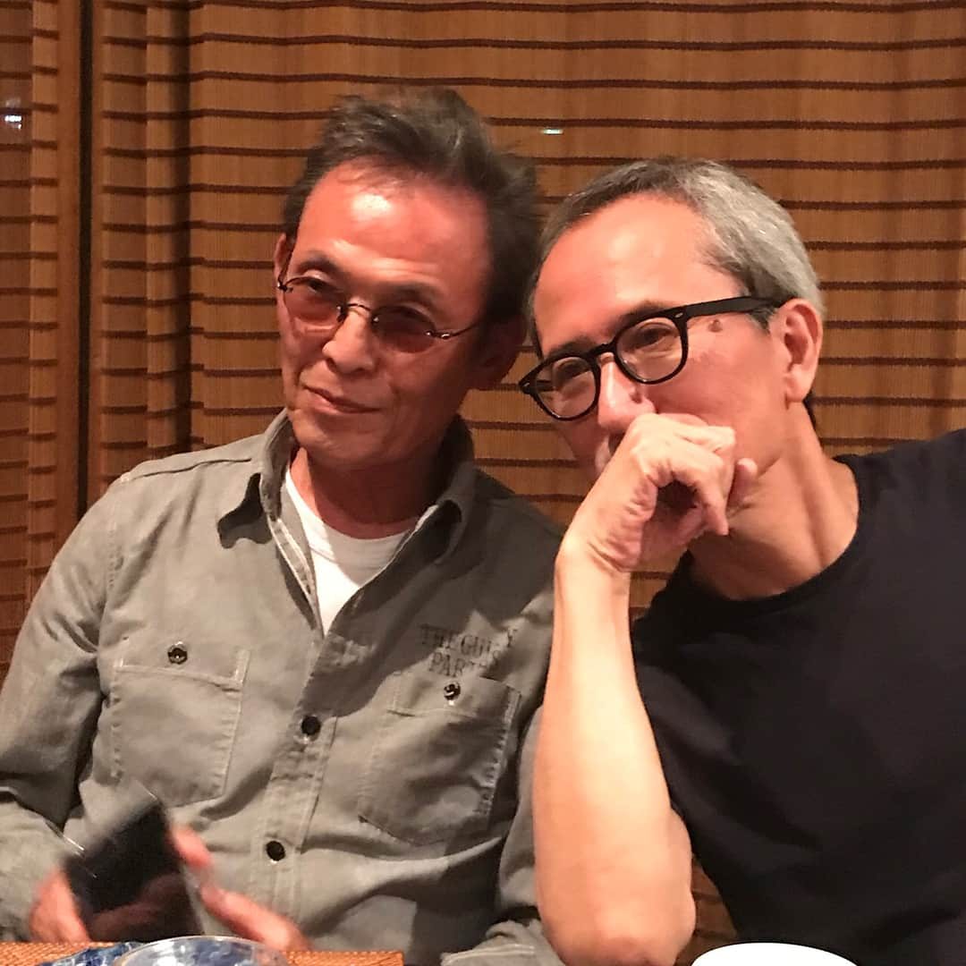 高橋幸宏さんのインスタグラム写真 - (高橋幸宏Instagram)「今夜操上さんと、福島家にて。 お互いリハビリ中？ 違うな、 もう大丈夫！」5月5日 20時48分 - room66_yukihiro