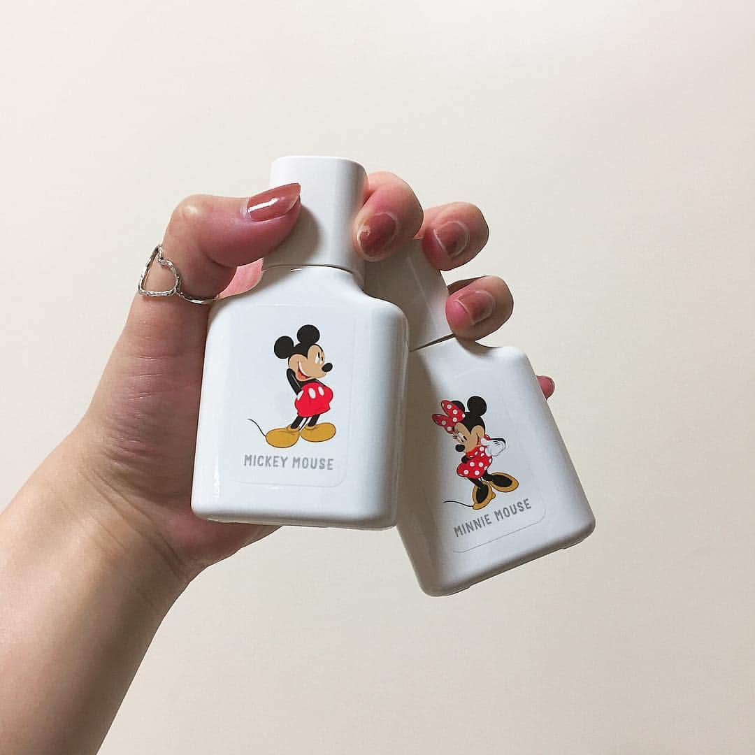 前田亜美のインスタグラム：「* * Mickey × Minnie ♥️* * * オードトワレ。* @zara * *  #香水 #ディズニー  #ZARA」