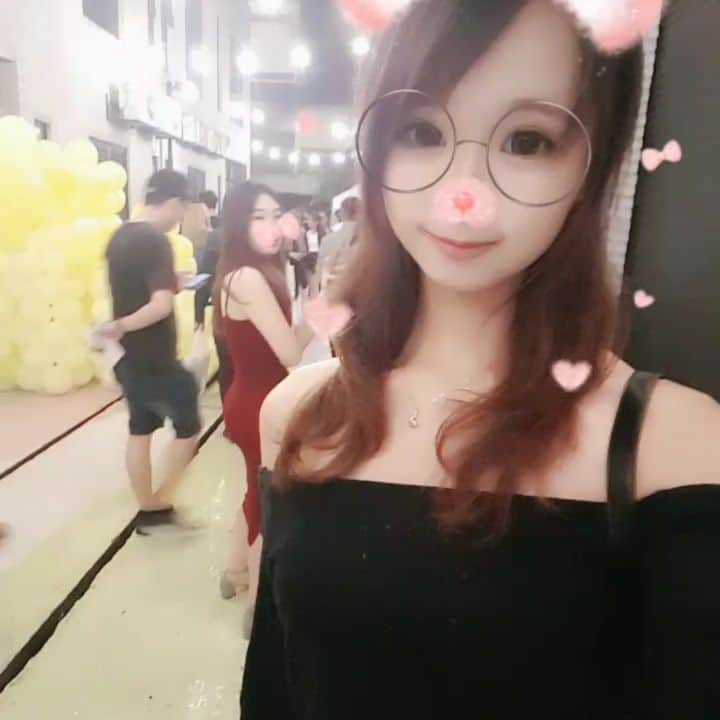 のインスタグラム：「I wanna do some epic shoot when im back to Malaysia hahahaha  By the way, do follow me on Peachy -kino mikii!  Lets have a 1-1 message there! 1対1メッセージングは​​Peachyでのみ利用可能です!  #japanese #japan #casual #life #like4like」