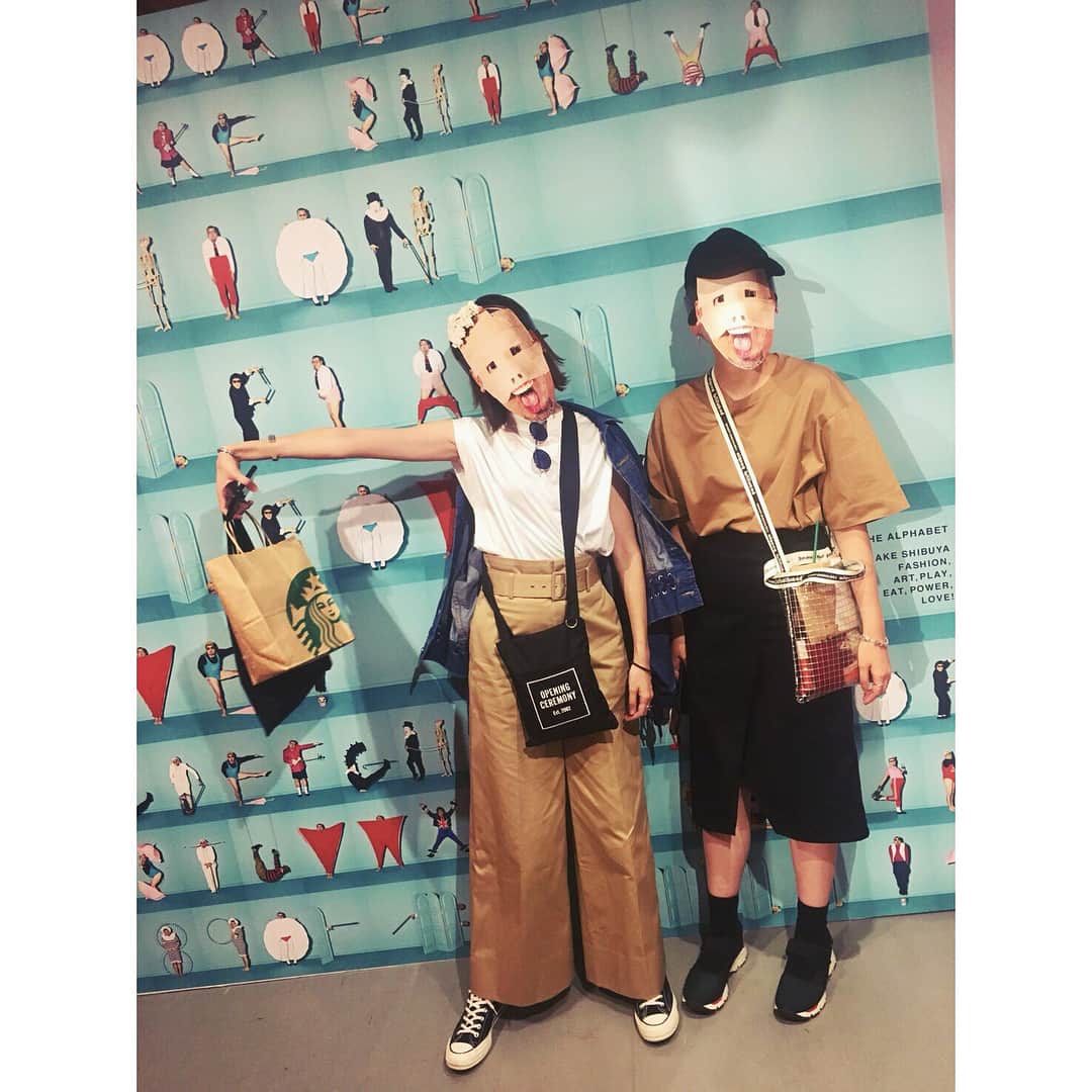松嶋恵里さんのインスタグラム写真 - (松嶋恵里Instagram)「◎ なゆももあやのちゃんと餃子🥟からの滑り込みくっきーランド🏃‍♂️ #池袋餃子#開楽#超くっきーランドneoneo#くっきーランド#野性爆弾#くっきー#池袋パルコ#最終日#ちぇちぇなちゃん#お面#強制#誰が誰かわからない#面白かった#artgallery#ikebukuro#parco#cookie#comedian」5月20日 20時51分 - eri_mtsm0215