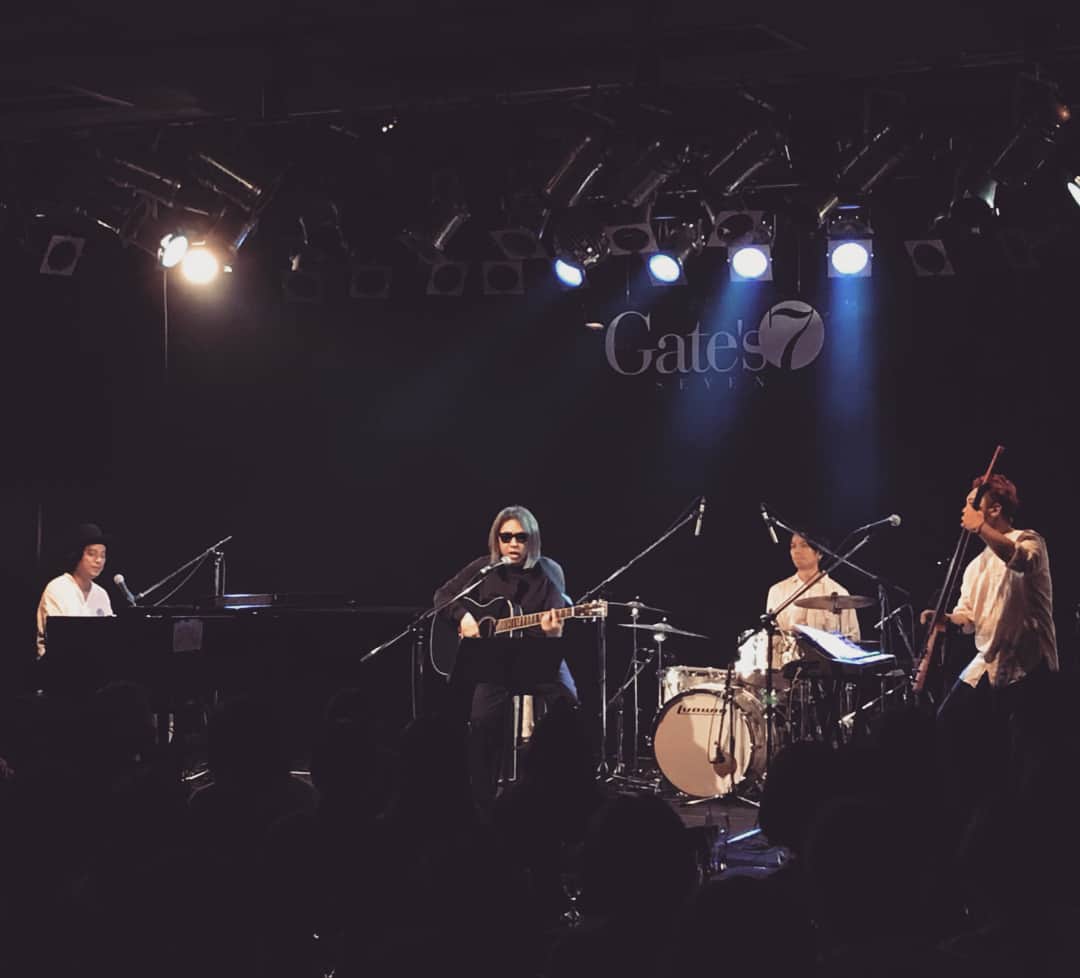 鈴木浩之のインスタグラム：「昨日はSchroeder-Headzツアー@福岡Gate's7でした。グランドピアノはやっぱり良い！ 急遽ゲストで藤原ヒロシさんが飛び入り参加！！とてもいい夜になりましたー！ 本日は熊本CIB！！」