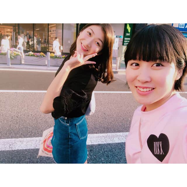 池江璃花子さんのインスタグラム写真 - (池江璃花子Instagram)「* dayoff 楽しくて仕方なかった❤️ ご飯食べるのとお買い物しかしてない🛍👟👕天然すぎて毎回爆笑 1日ありがとう！プレゼントも大事に使います😌 #新宿 #しゃぶ菜 #卓球 #競泳 #🏓 #🏊‍♀️ #LJK #プリント倶楽部」5月20日 21時58分 - ikee.rikako