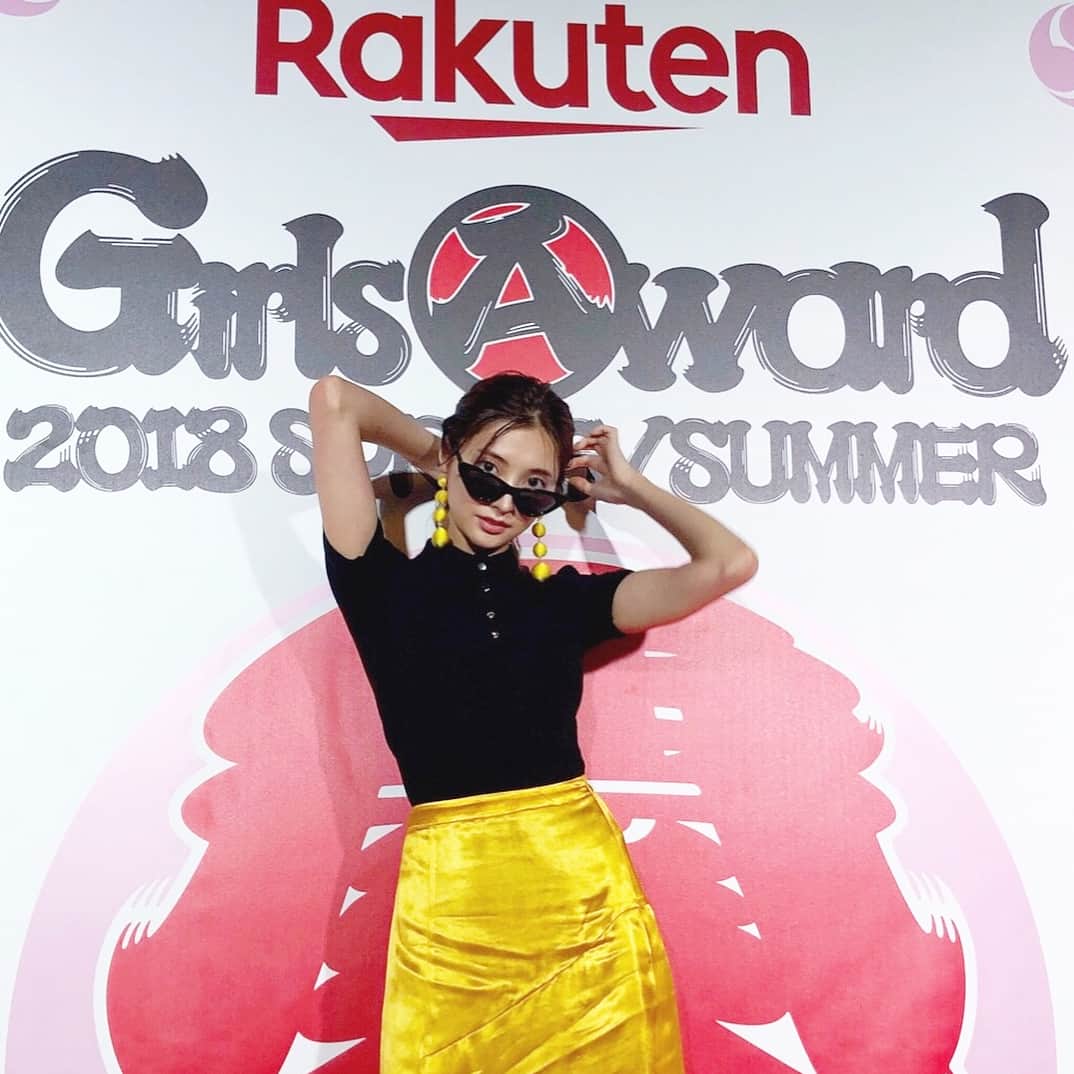 大石絵理のインスタグラム：「Thank yoooou😘😘🎈 #girlsaward #2018ss」