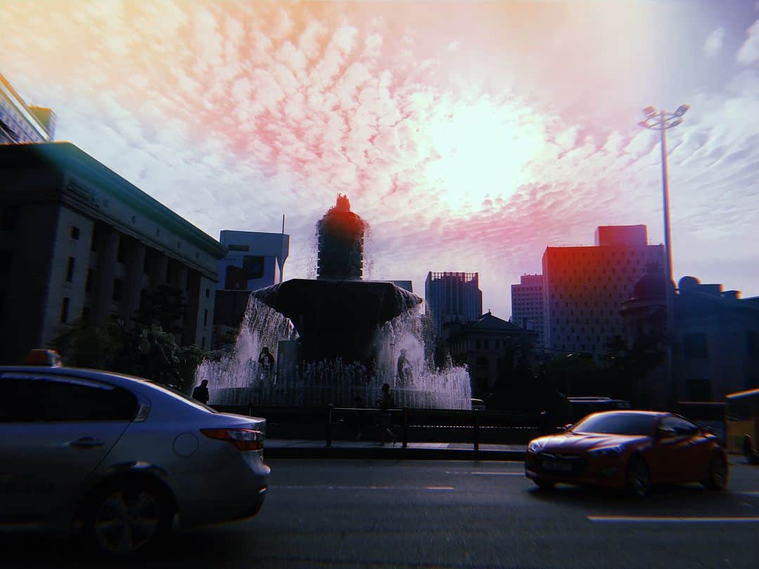 ホン・ジョンヒョンさんのインスタグラム写真 - (ホン・ジョンヒョンInstagram)「☀️🌤⛅️🌥☁️🌧」5月6日 5時27分 - hjonghyun