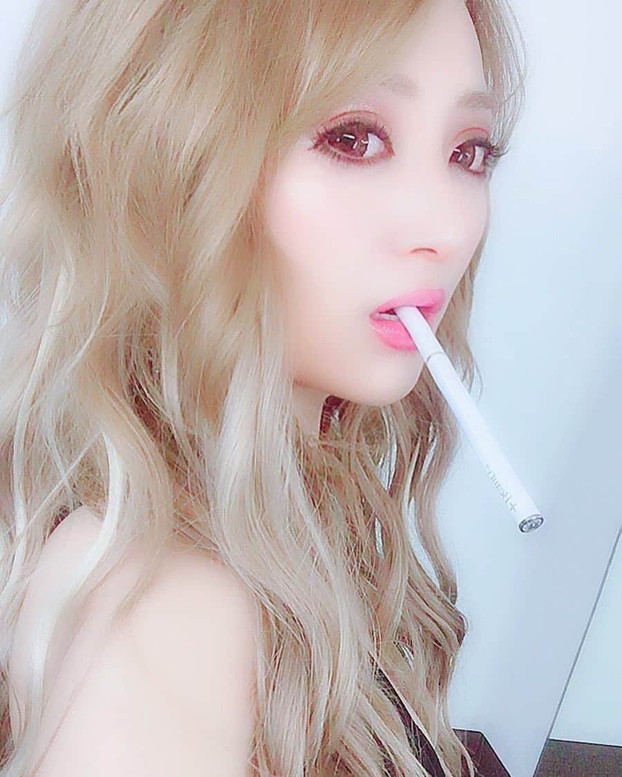 桜井莉菜のインスタグラム