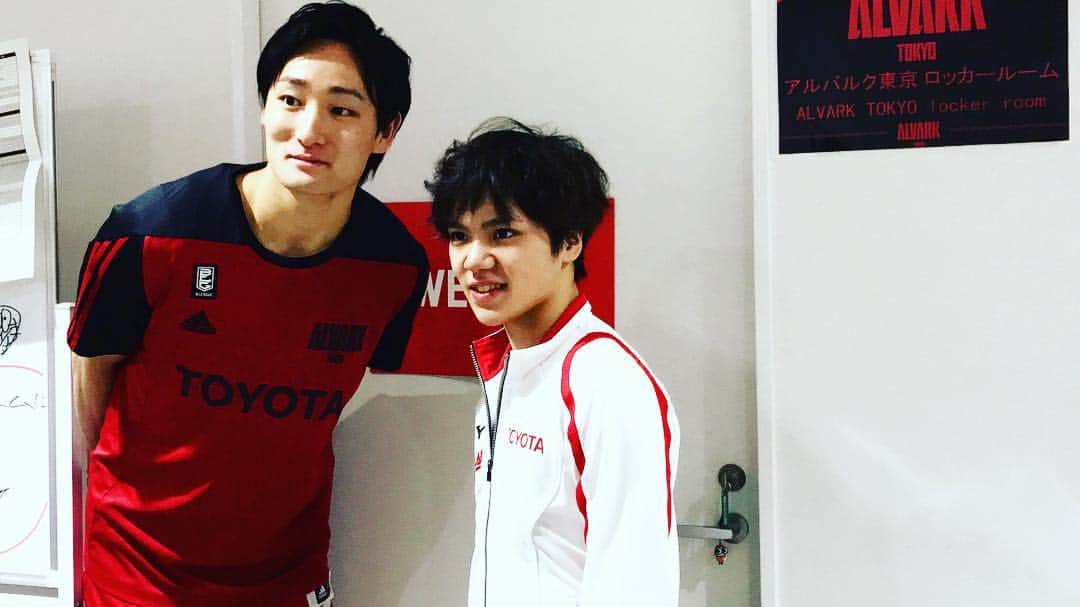 田中大貴のインスタグラム：「🏀&⛸」