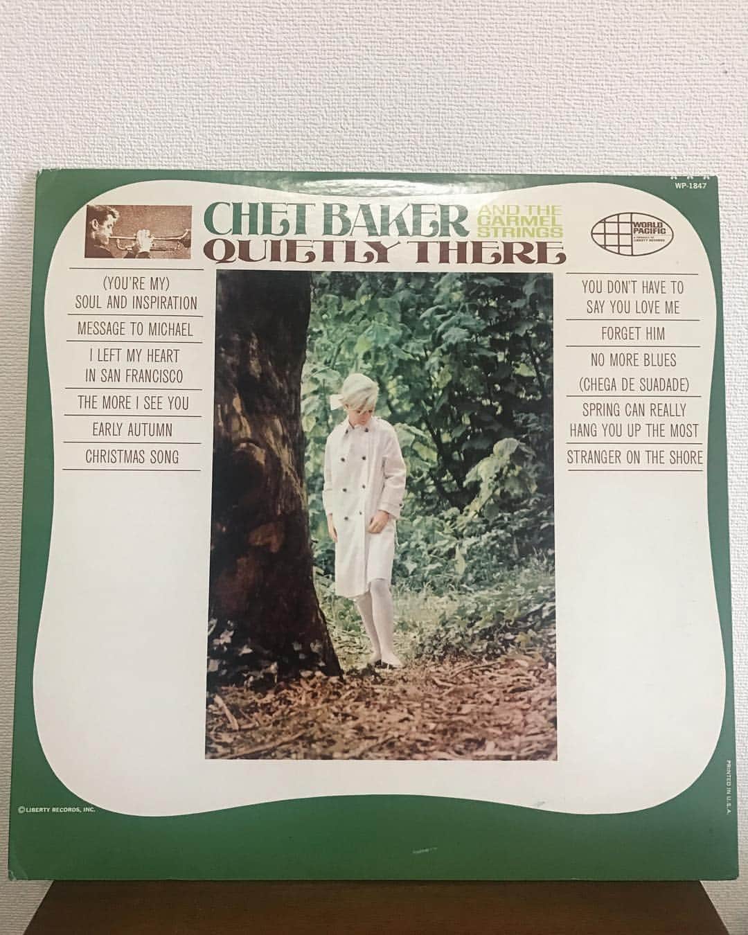 林幸治さんのインスタグラム写真 - (林幸治Instagram)「Chet Baker and The Carmel Strings ‎– Quietly There  #chetbaker  #1966  #vinyl  #アナログ盤  #レコード  #本日の一枚」5月8日 10時45分 - tct_koji_hayashi