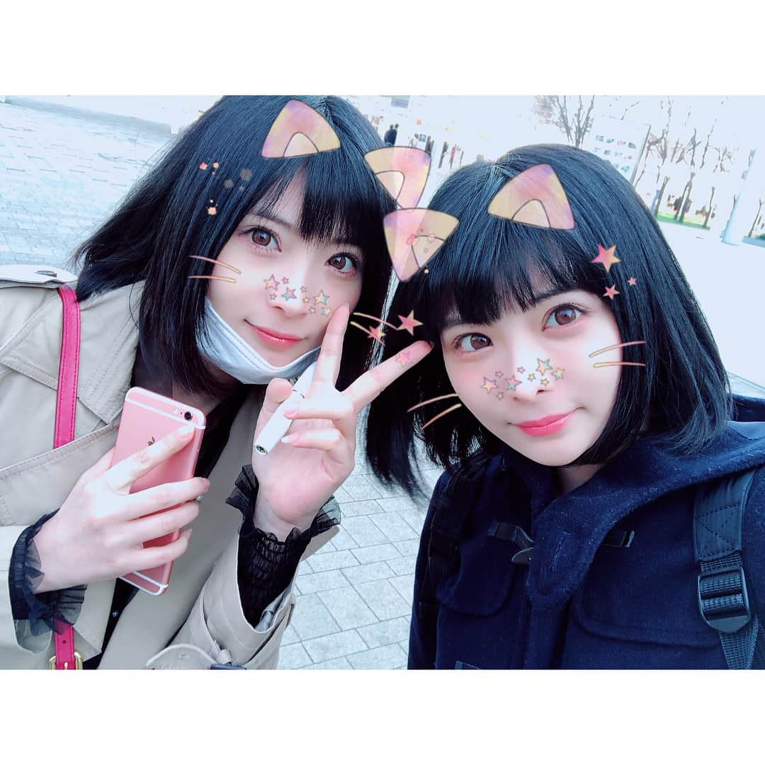 ららぴ（ららぴ ＆ るるぴ）さんのインスタグラム写真 - (ららぴ（ららぴ ＆ るるぴ）Instagram)「双子ちゃん三昧\(ϋ)/\(ϋ)/ . #双子 #twins #ららぴ #るるぴ」5月8日 13時20分 - la.la.pi