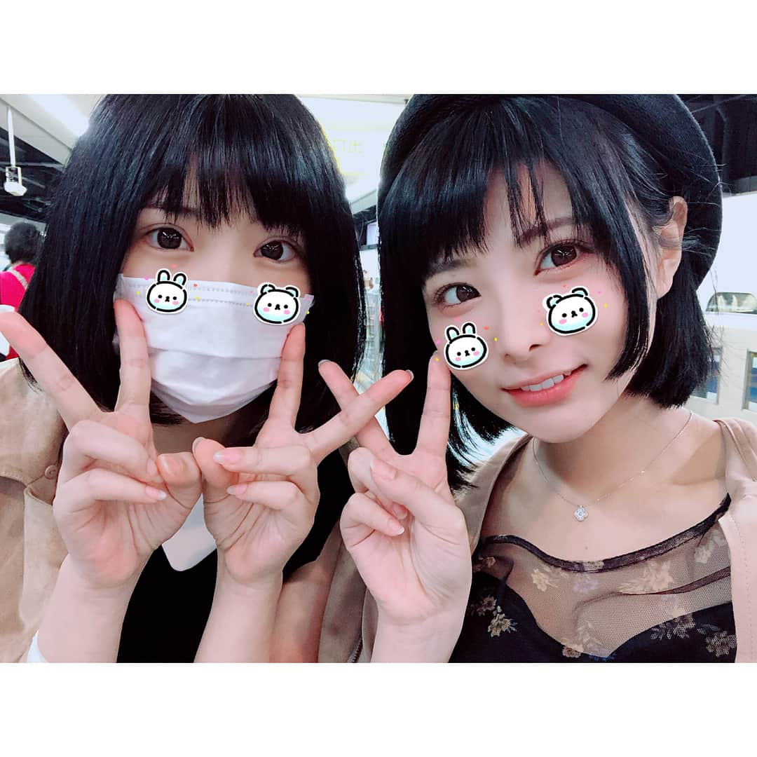 ららぴ（ららぴ ＆ るるぴ）のインスタグラム：「双子ちゃん三昧\(ϋ)/\(ϋ)/ . #双子 #twins #ららぴ #るるぴ」