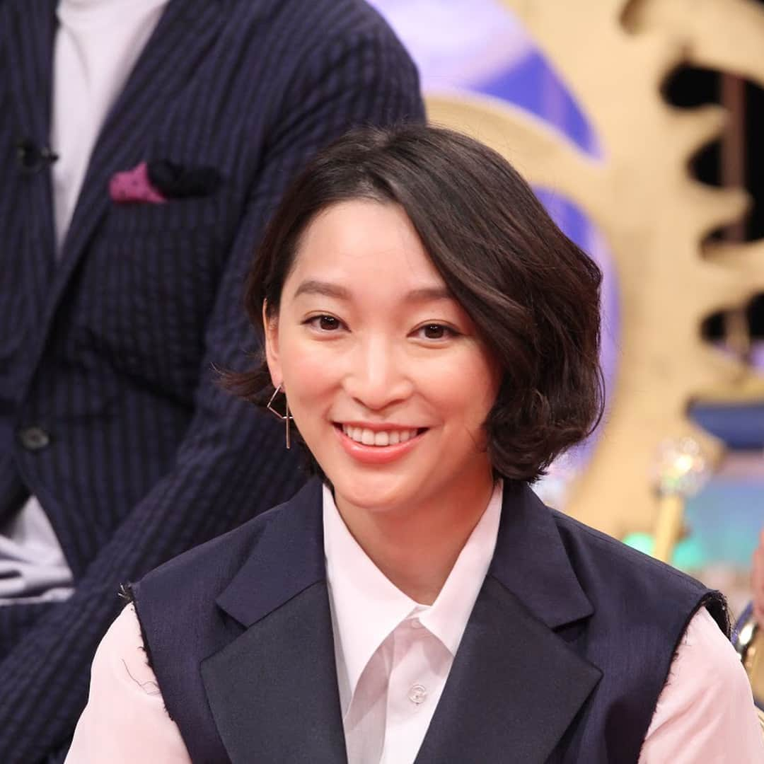 日本テレビ「1周回って知らない話」さんのインスタグラム写真 - (日本テレビ「1周回って知らない話」Instagram)「今夜7時からは1周回って知らない話☝️✨ 女優・杏さんの娘さん👧🏻もどハマリ中🌸‼️30周年を迎える人気アニメ・アンパンマンの制作の裏側を大公開🙈 戸田恵子さん＆杏さんも仰天‼️ クレーム殺到で消えかけた過去･･･⁉️ さらに、一世を風靡した90年代イケメン俳優たちに何が？！ 二股＆隠し子･･･全盛期からの転落を語る‼️🙊 お楽しみに✨🤗 ©️日本テレビ #１周回って知らない話 #1周 #東野幸治 #川田裕美 #岡田結実 #戸田恵子 #杏 #アンジャッシュ #アンパンマン #ばいきんまん #いしだ壱成 #河相我聞 #保阪尚希 #滝沢カレン #鈴木亜美 #鈴木紗理奈」5月9日 17時01分 - ntv1syuu_hanashi